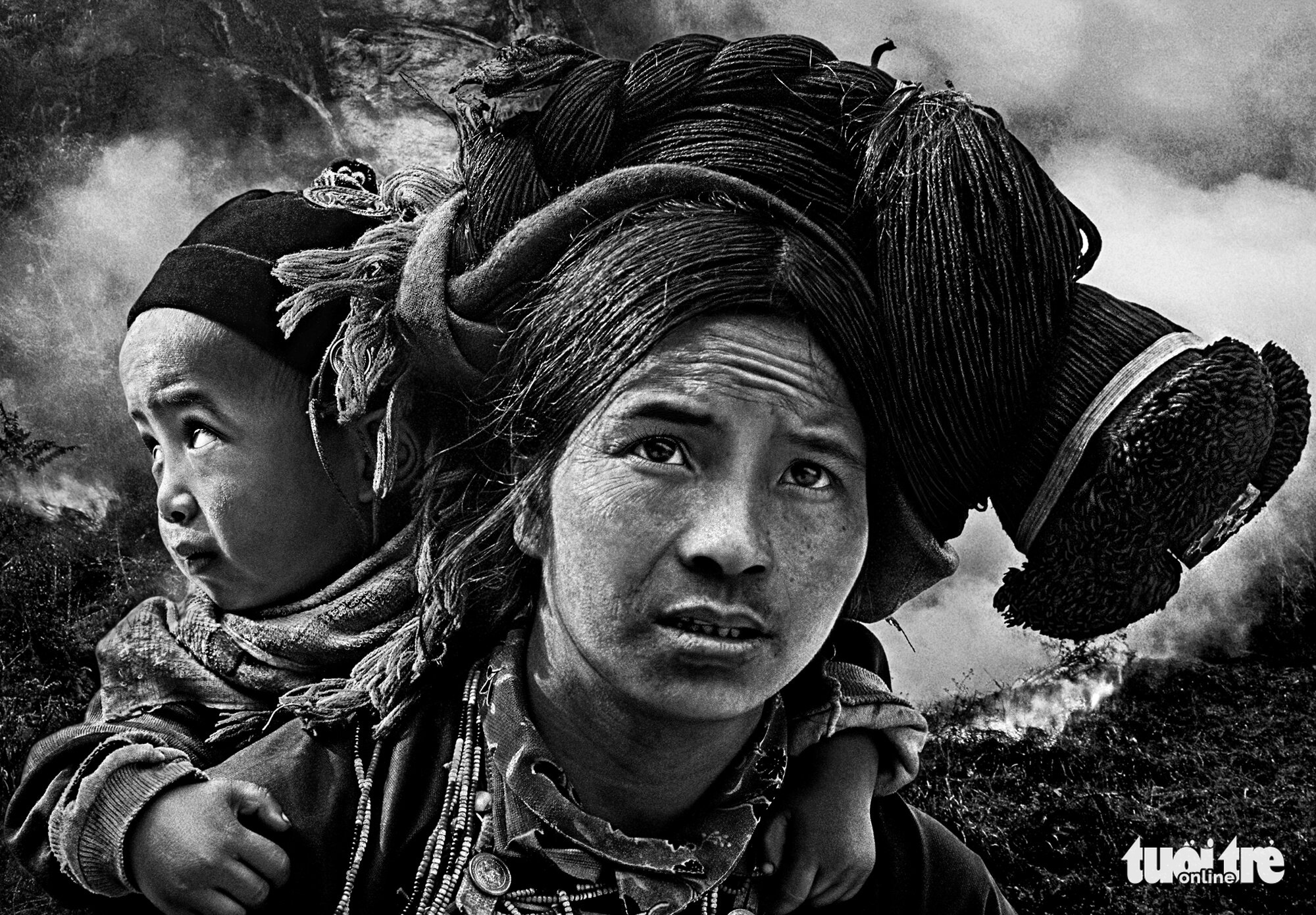 Đi tìm hình bóng phụ nữ Việt Nam qua những bức ảnh - Ảnh 4.