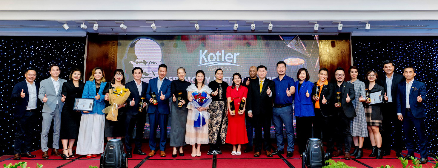 Bảo hiểm FWD đoạt giải tại Kotler Awards Việt Nam 2022 - Ảnh 1.