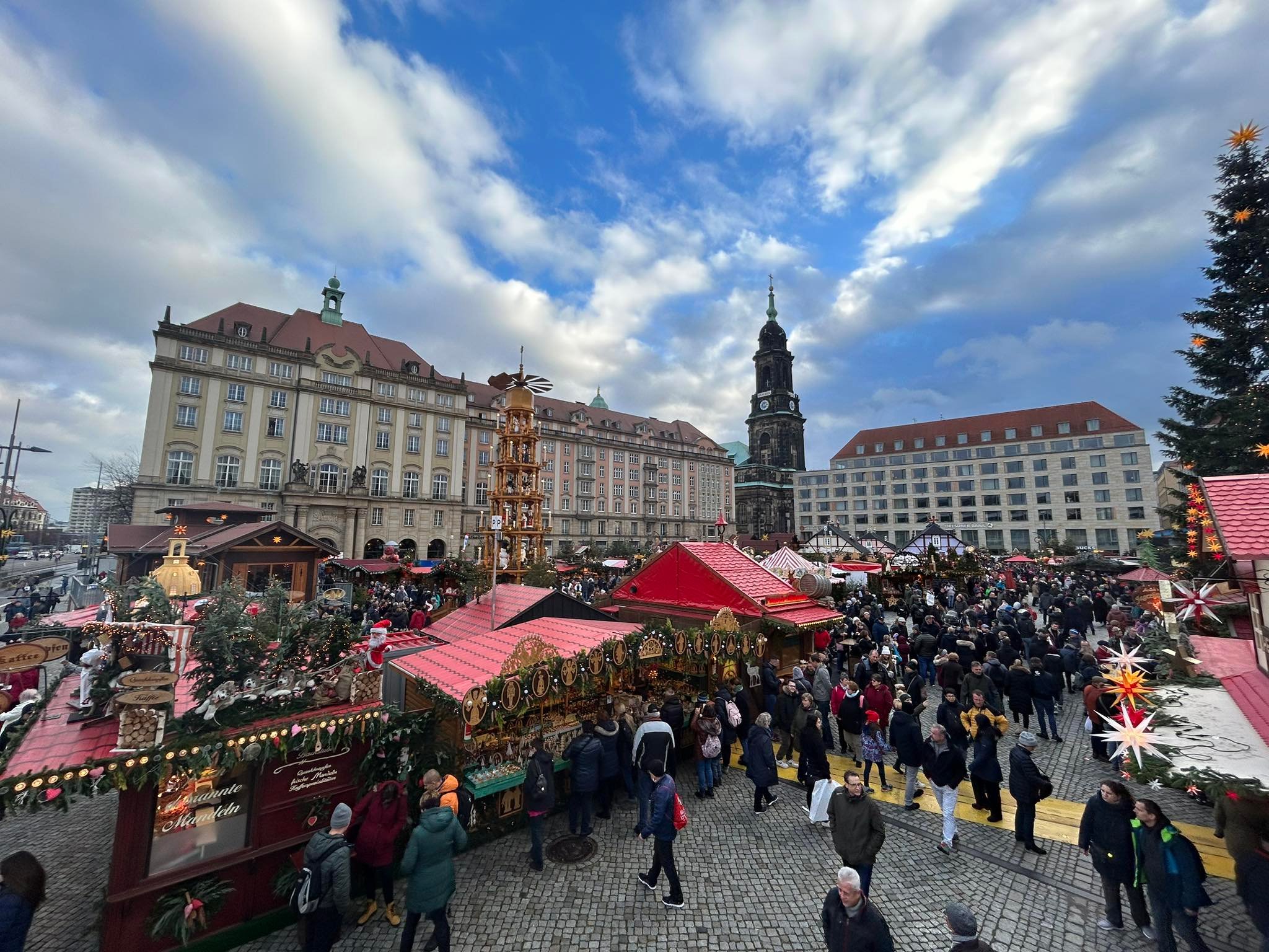 Tại sao thành phố Dresden lại là thủ phủ Giáng sinh của châu Âu? - Ảnh 4.