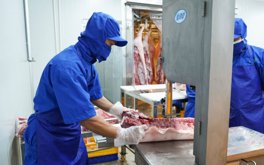 Công ty của đại gia nông nghiệp Trương Sỹ Bá muốn bán loạt tài sản ở Nghệ An- Ảnh 2. Công ty của đại gia nông nghiệp Trương Sỹ Bá muốn bán loạt tài sản ở Nghệ An- Ảnh 2.