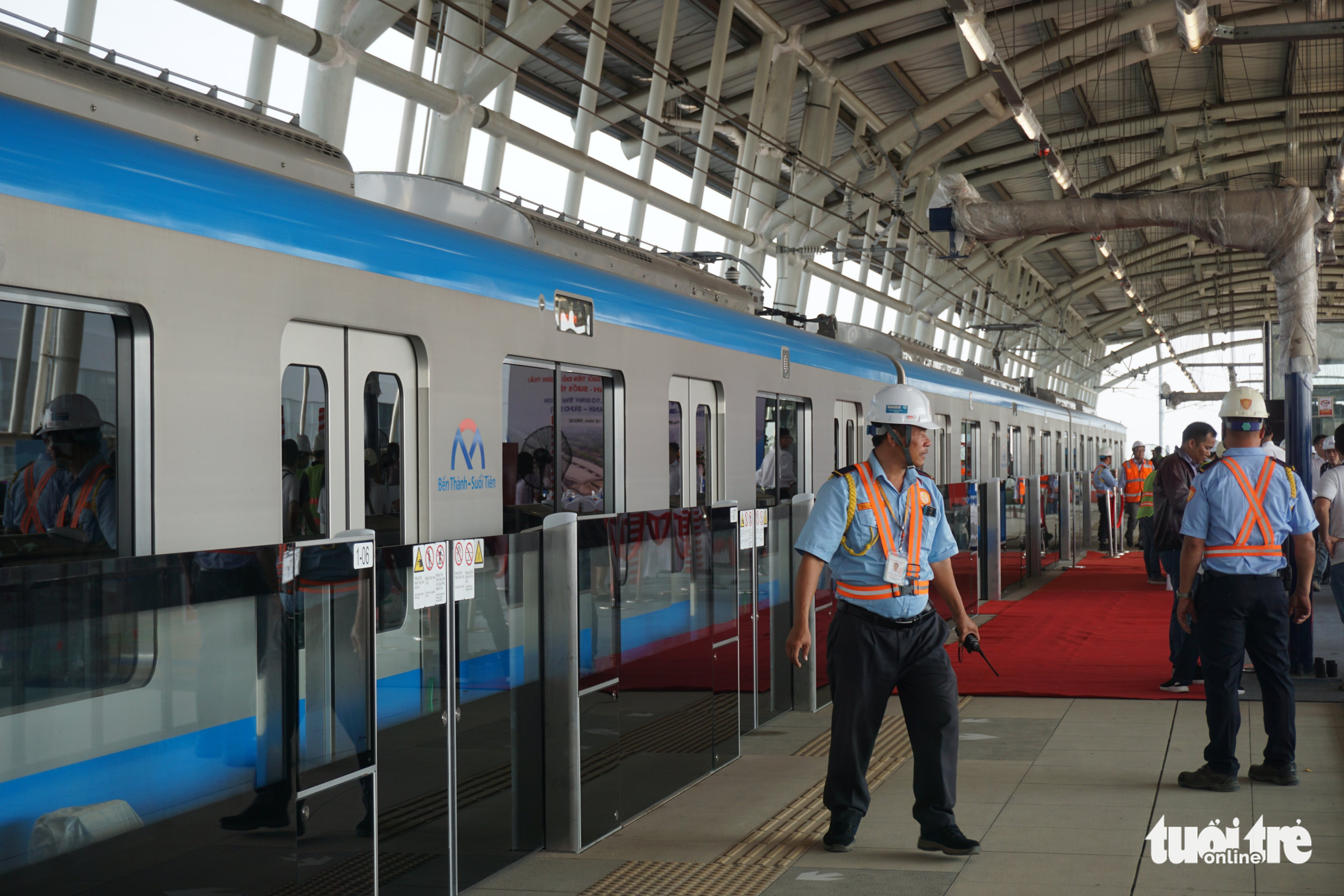 試験走行用に正式に配備されたメトロ 1 号車 - 写真 11。 試験走行用に正式に配備されたメトロ 1 号車 - 写真 11。