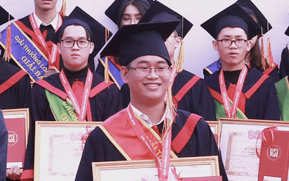 Giải thưởng Loa Thành hướng đến môi trường xanh, năng lượng tái tạo- Ảnh 2. 3 sinh viên TP.HCM chiến thắng giải thưởng Loa Thành 2022