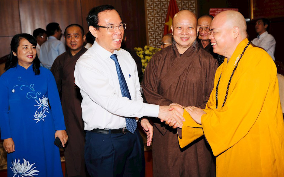 Bí thư Thành ủy TP.HCM thăm, chúc mừng Pháp chủ Hội đồng Chứng minh Giáo hội Phật giáo VN