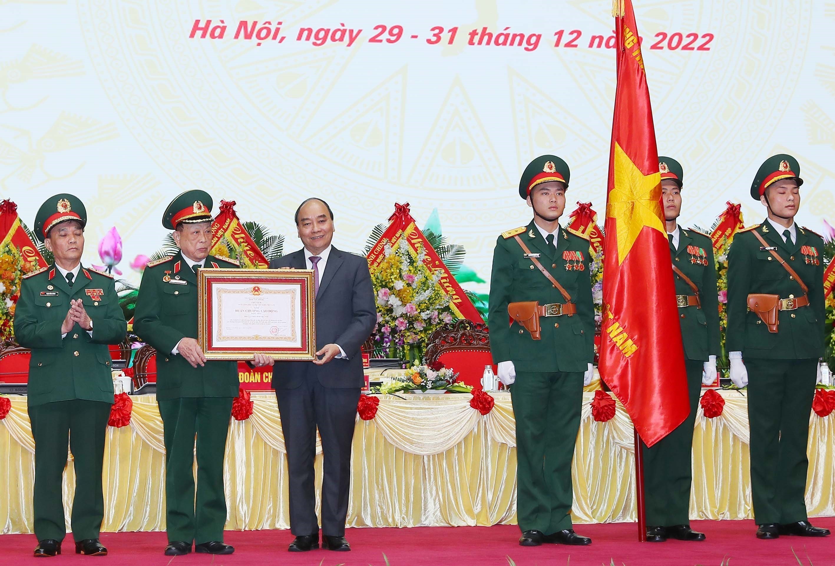 Tổng bí thư Nguyễn Phú Trọng dự khai mạc Đại hội Hội Cựu chiến binh Việt Nam - Ảnh 2.