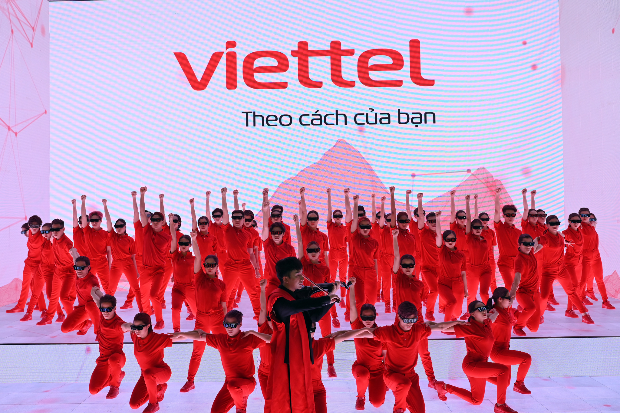 Vì sao giá trị thương hiệu Viettel lập đỉnh lịch sử, vượt cả Spotify, Qualcomm? - Ảnh 2. Vì sao giá trị thương hiệu Viettel lập đỉnh lịch sử, vượt cả Spotify, Qualcomm? - Ảnh 2.