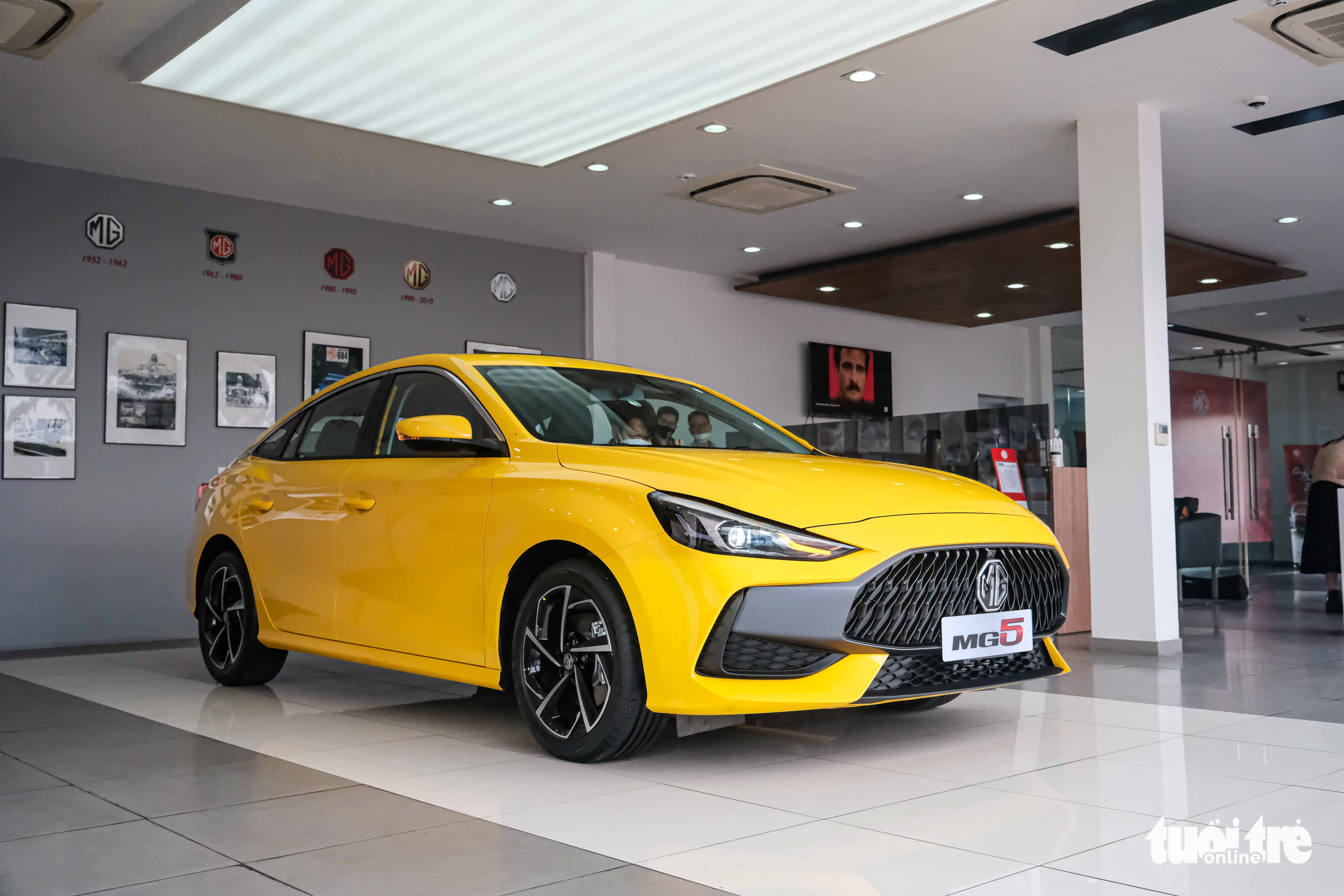 MG5 thăm dò Việt Nam bằng giá 585 triệu đồng, cạnh tranh Kia K3 - Tuổi ...