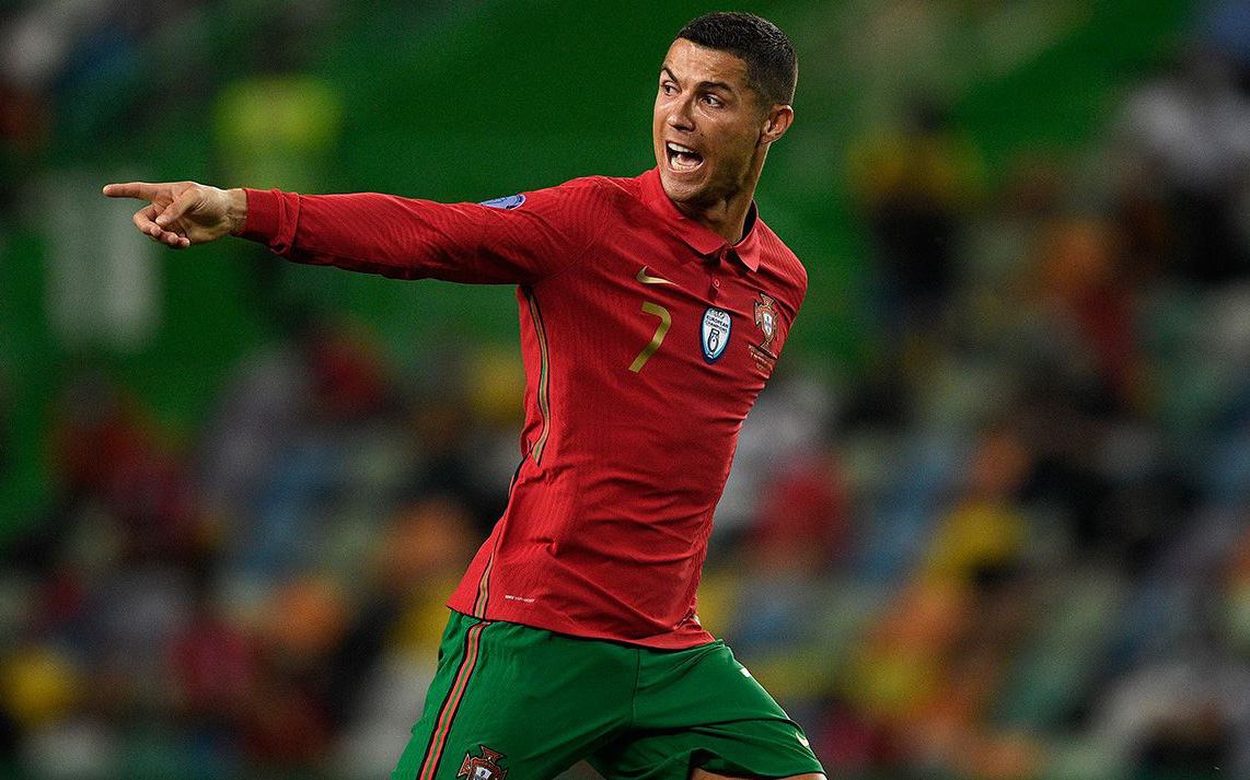 Lần cuối cùng thấy Ronaldo khoác áo tuyển Bồ Đào Nha?