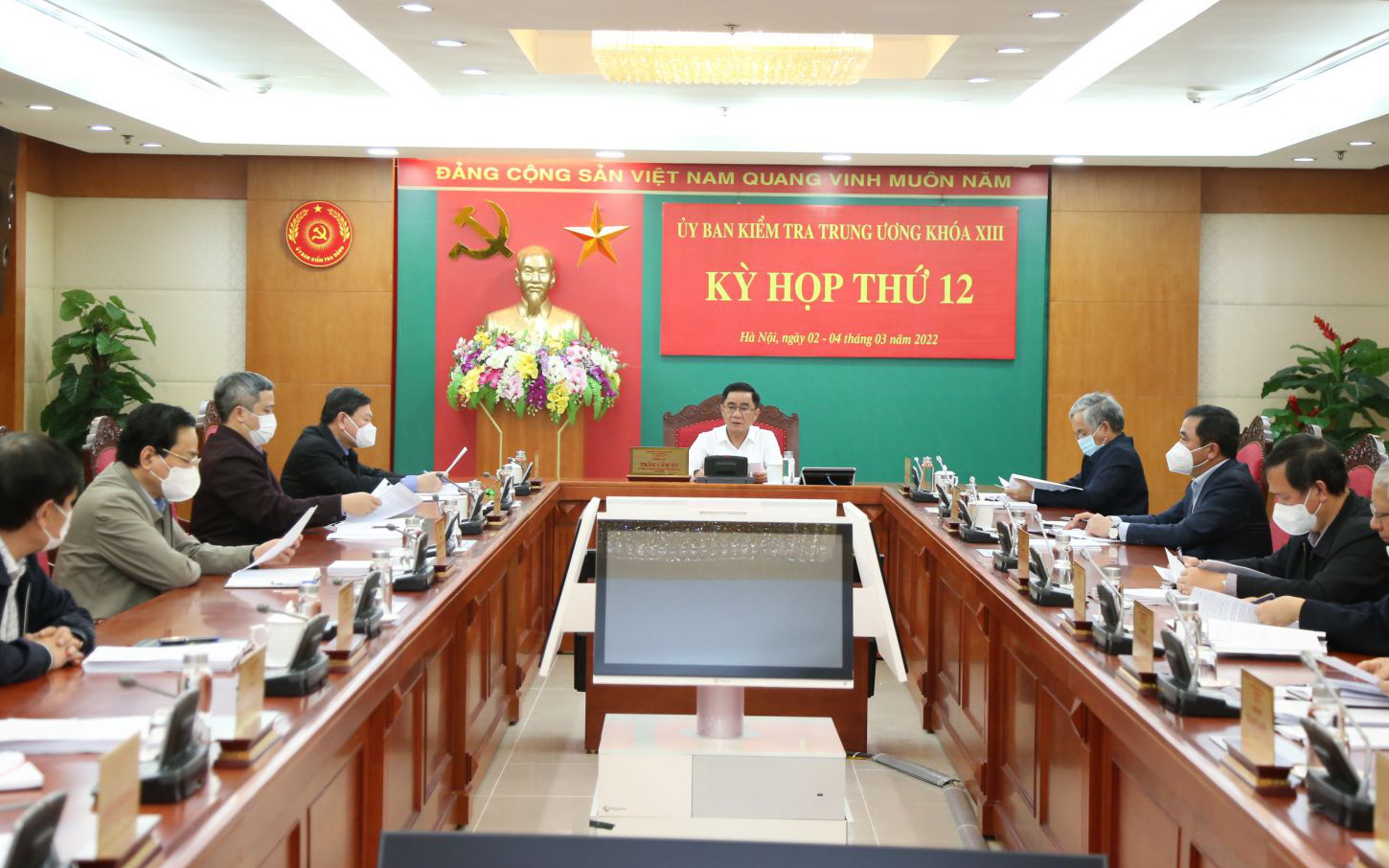 Cựu thượng tá Học viện Quân y nhận 2,5 tỉ đồng tiền 'hoa hồng' từ Việt Á- Ảnh 2. Xem xét xử lý kỷ luật ban lãnh đạo Học viện Quân y liên quan vụ kit xét nghiệm Việt Á