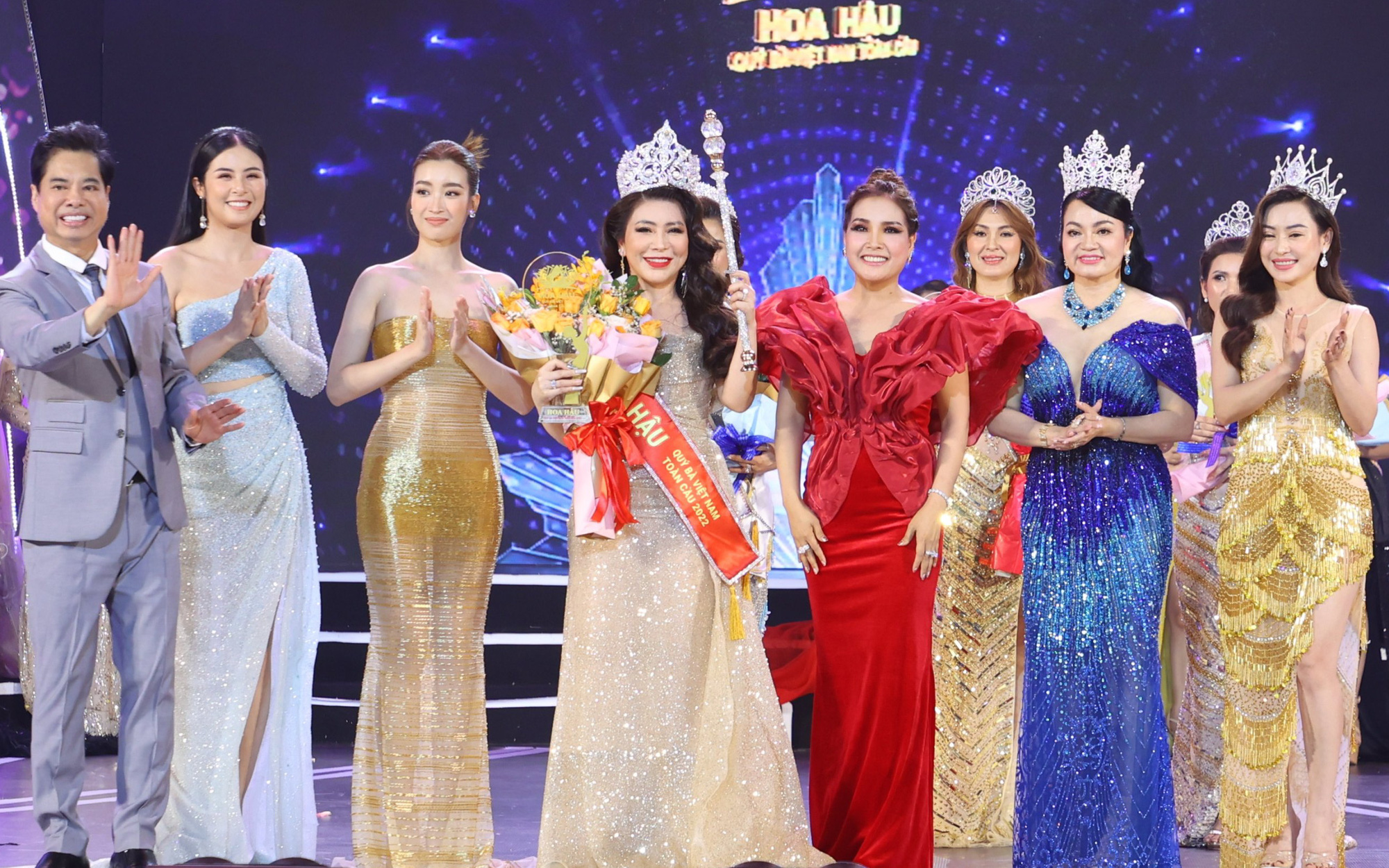 Hoa hậu Quý bà Việt Nam toàn cầu 2022 gọi tên Trần Thị Ái Loan