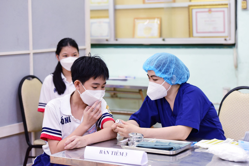 Tin COVID-19 chiều 2-6: Thêm 1.088 ca mới, Quảng Ninh bổ sung 1.120 ca F0 - Ảnh 1. Tin COVID-19 chiều 2-6: Thêm 1.088 ca mới, Quảng Ninh bổ sung 1.120 ca F0 - Ảnh 1.