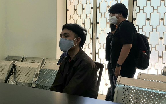 Giết bạn tình đồng tính để cướp xe, nam thanh niên lãnh 18 năm tù