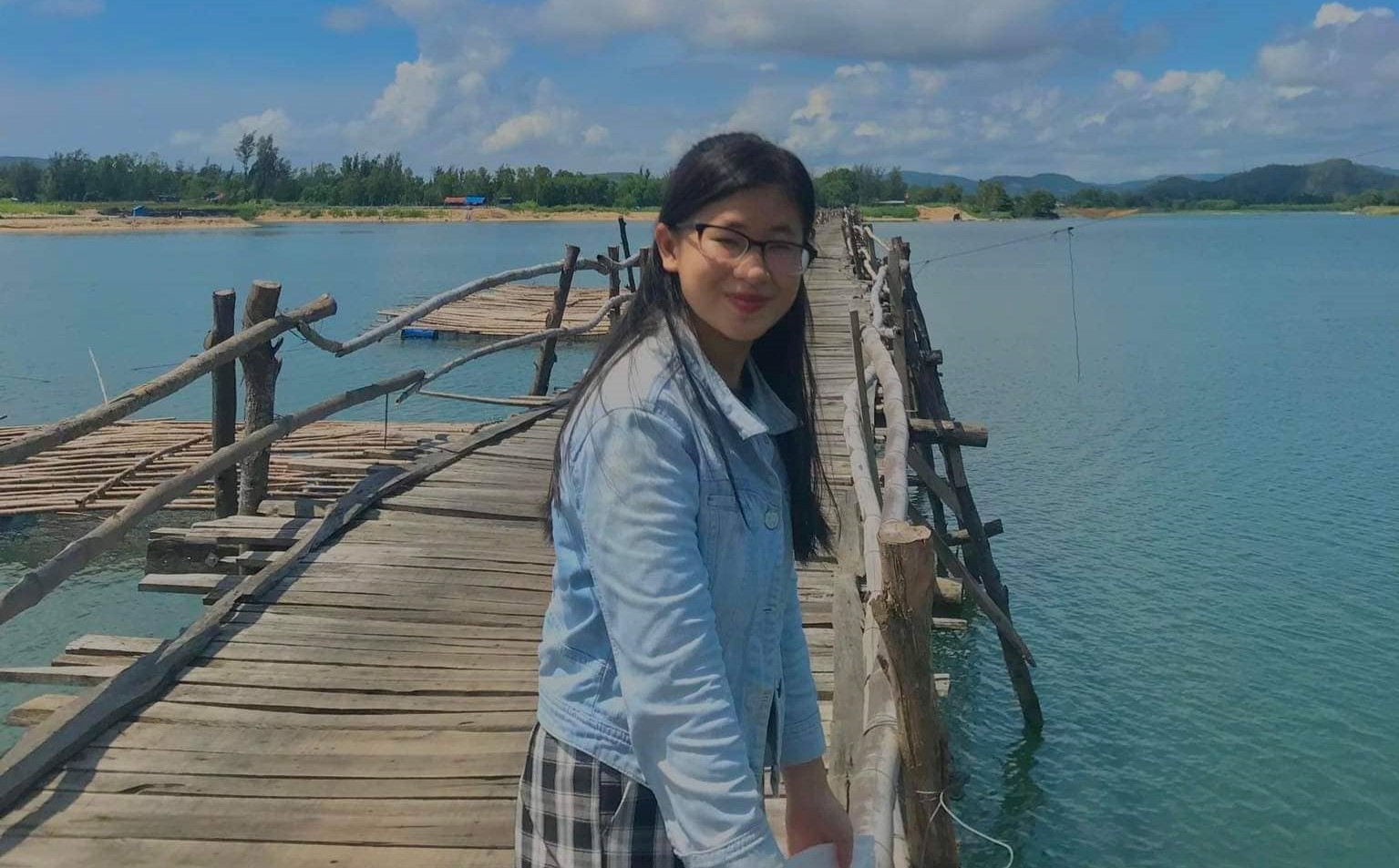 Công an thông báo truy tìm cô gái 16 tuổi vào TP.HCM làm việc lương cao mất tích - Ảnh 3. Công an thông báo truy tìm cô gái 16 tuổi vào TP.HCM làm việc lương cao mất tích - Ảnh 3.