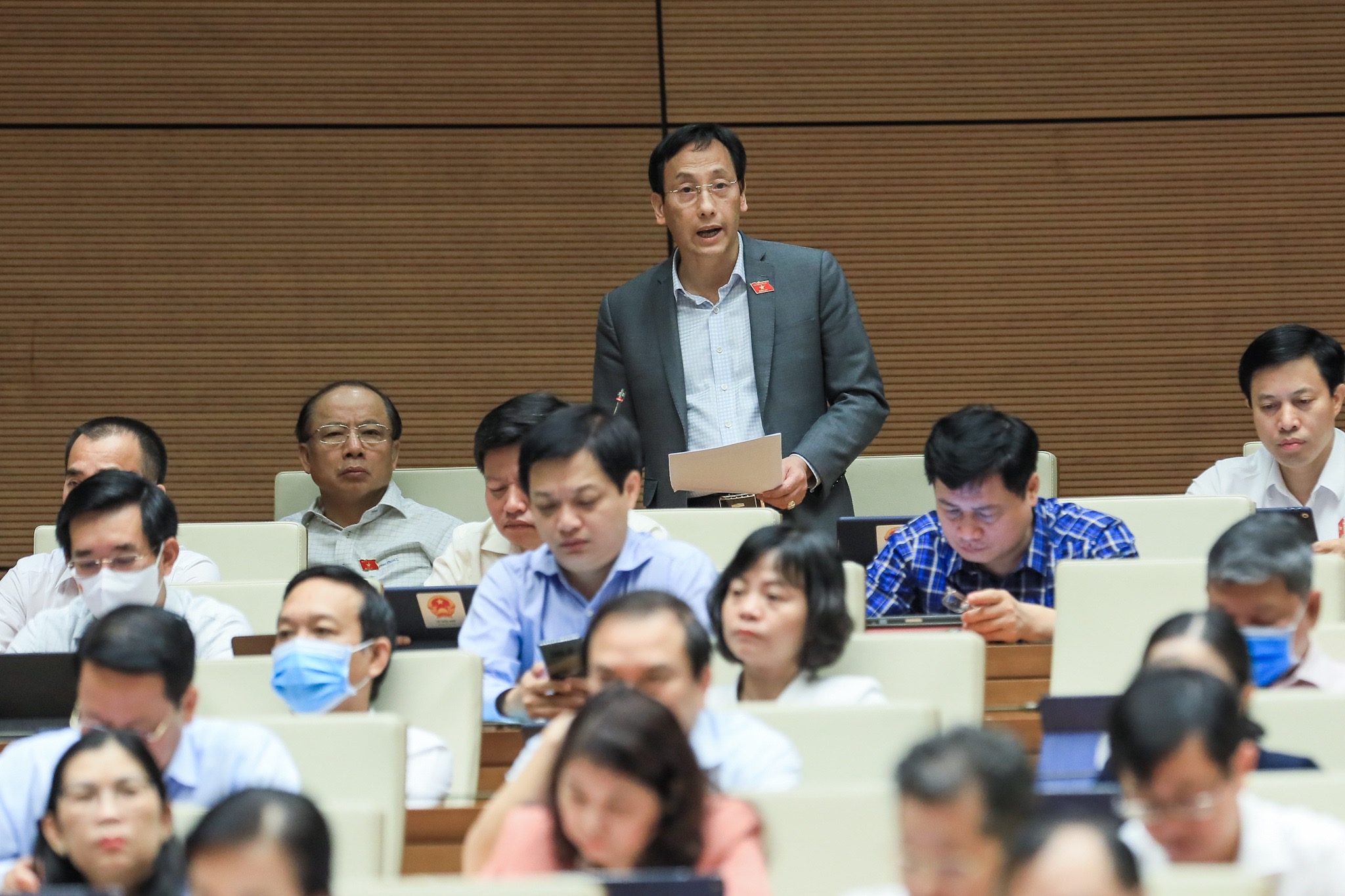 Tin sáng 16-6: Hôm nay quyết định về đầu tư vành đai 3, 4; Rà soát giá nhôm nhập từ Trung Quốc - Ảnh 2. Tin sáng 16-6: Hôm nay quyết định về đầu tư vành đai 3, 4; Rà soát giá nhôm nhập từ Trung Quốc - Ảnh 2.
