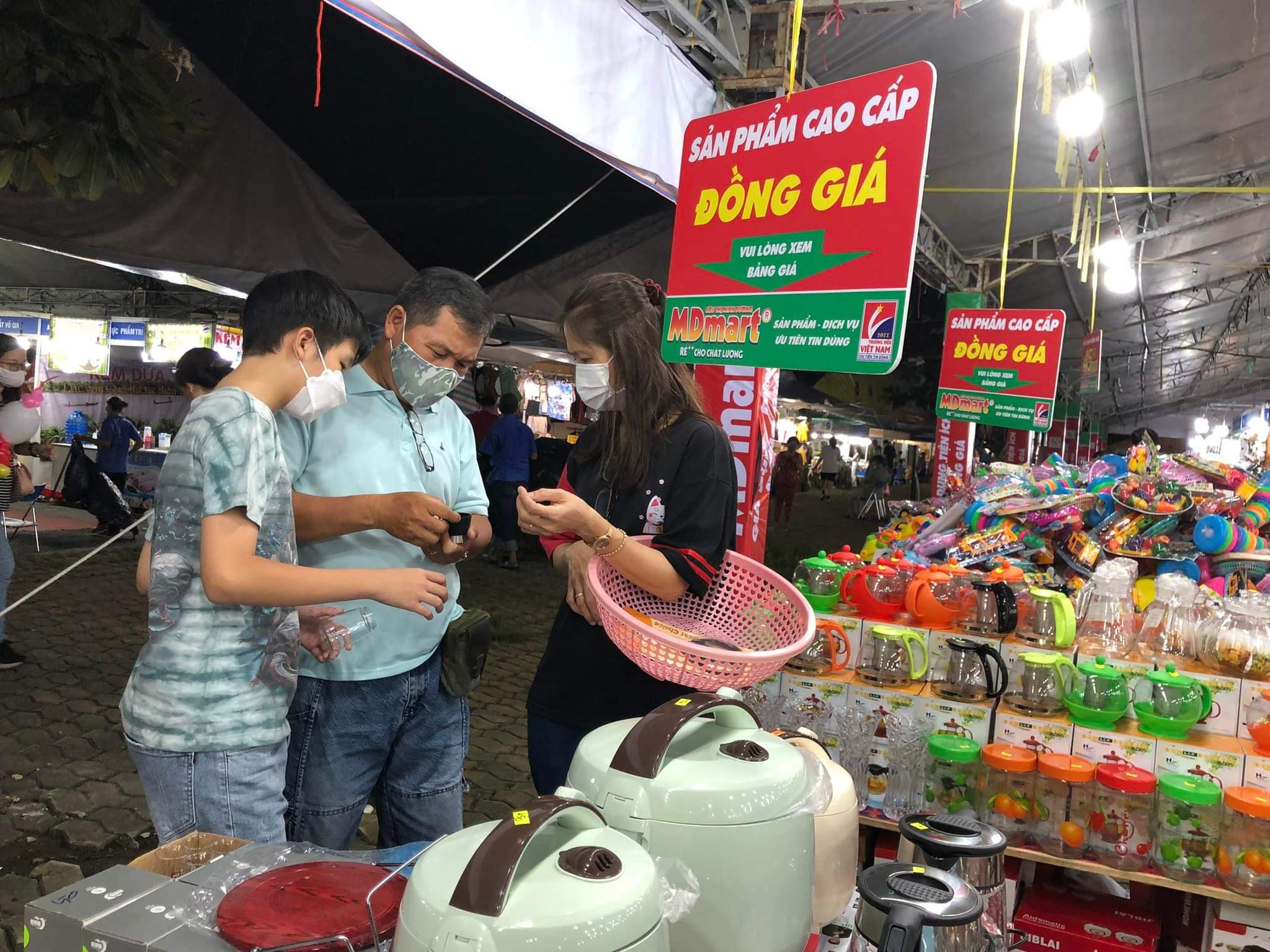 Tin sáng 29-6: Bộ Y tế yêu cầu báo cáo về nhân viên nghỉ hoặc bỏ việc; Xử xe dù bến cóc - Ảnh 5. Tin sáng 29-6: Bộ Y tế yêu cầu báo cáo về nhân viên nghỉ hoặc bỏ việc; Xử xe dù bến cóc - Ảnh 5.