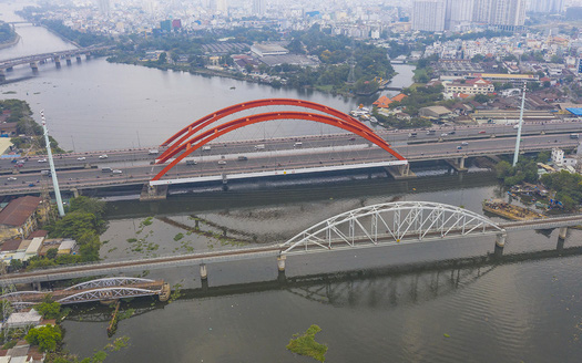 Điều chuyển hai nhịp cầu đường sắt Bình Lợi về UBND TP.HCM để bảo tồn - Ảnh 2.