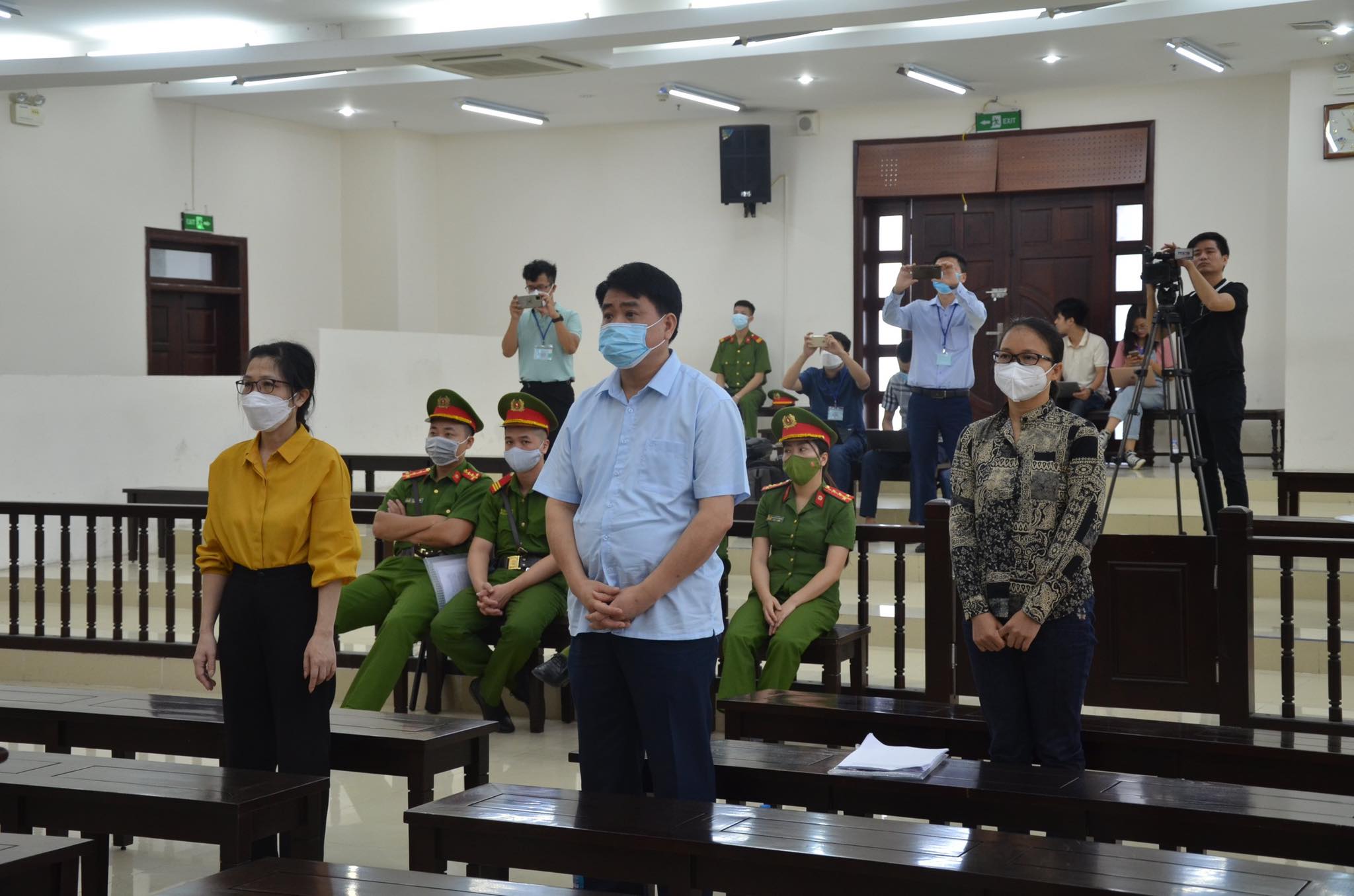 ニャット・クオン事件の被告：グエン・ドゥック・チョン氏は、入札開始直前に入札を中止するよう命じた-写真1。