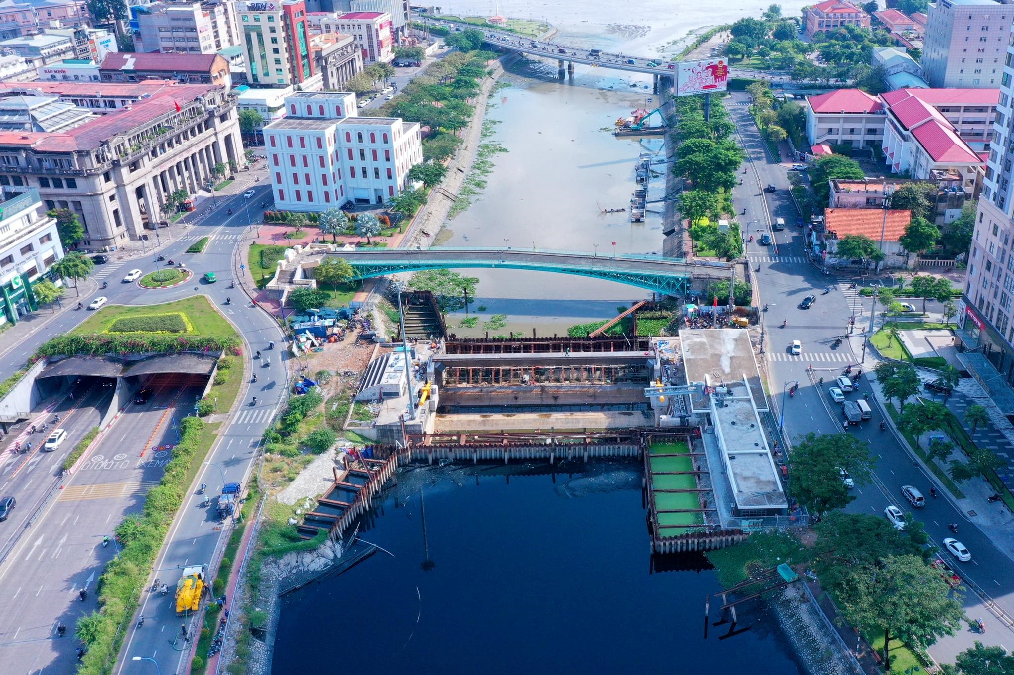 Tin sáng 15-7: Mở bán vé máy bay Tết 2023; TP.HCM tổ chức hội nghị triển khai dự án vành đai 3 - Ảnh 2. Tin sáng 15-7: Mở bán vé máy bay Tết 2023; TP.HCM tổ chức hội nghị triển khai dự án vành đai 3 - Ảnh 2.