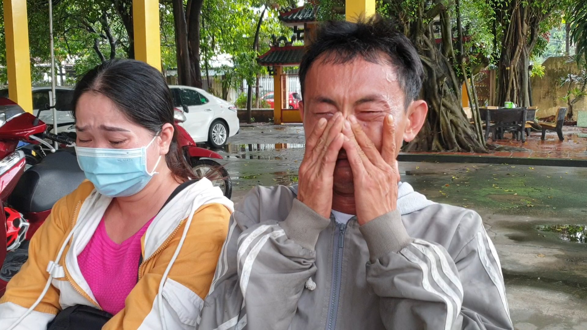 Một nhóm người Việt sang tận Campuchia giải cứu thiếu niên bị lừa bán sang biên giới - Ảnh 2.