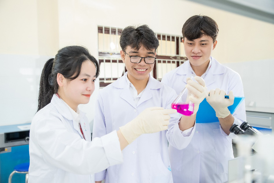 2022年のトップ6の最もホットな専攻：高給で卒業した後、良い仕事を簡単に見つけることができます-写真5。