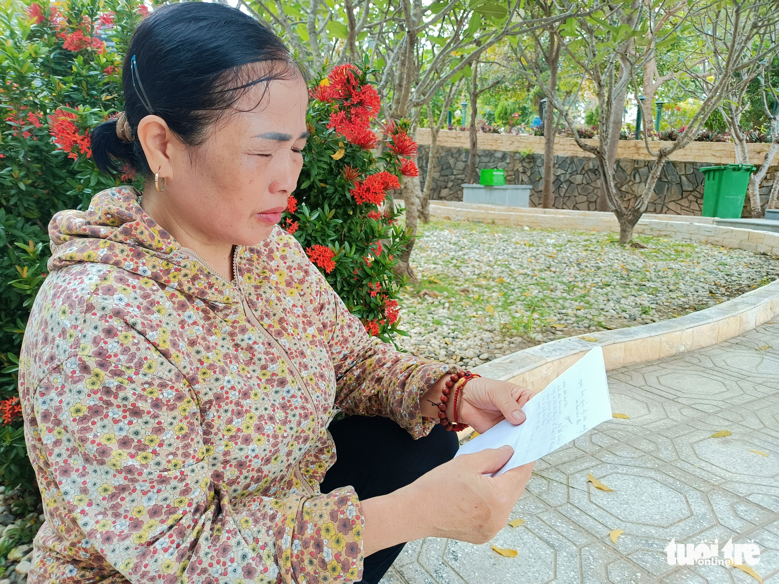 Hàng trăm du khách, người dân viếng khu tưởng niệm chiến sĩ Gạc Ma - Ảnh 9. Hàng trăm du khách, người dân viếng khu tưởng niệm chiến sĩ Gạc Ma - Ảnh 9.