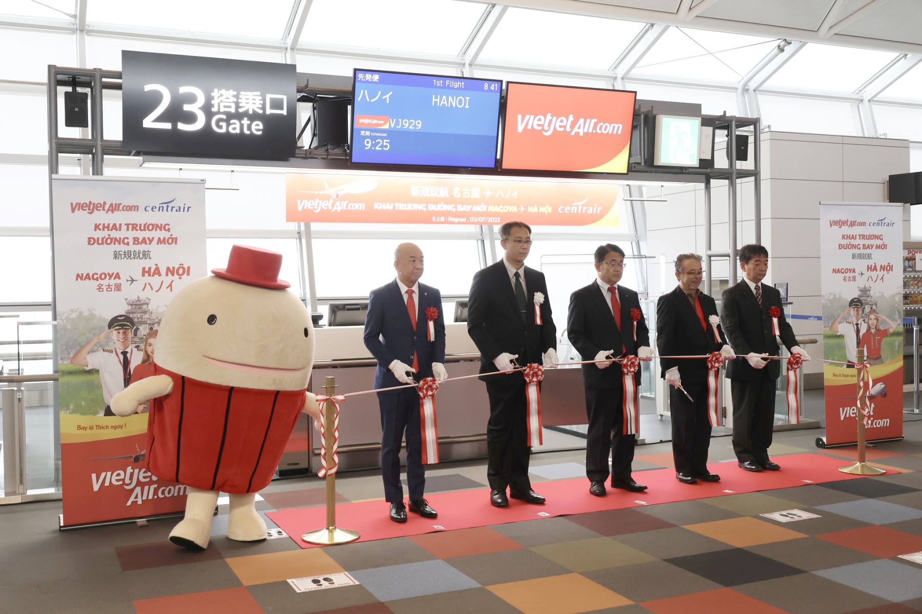 Bay Fukuoka và Nagoya dễ dàng cùng Vietjet ngay hôm nay - Ảnh 1.