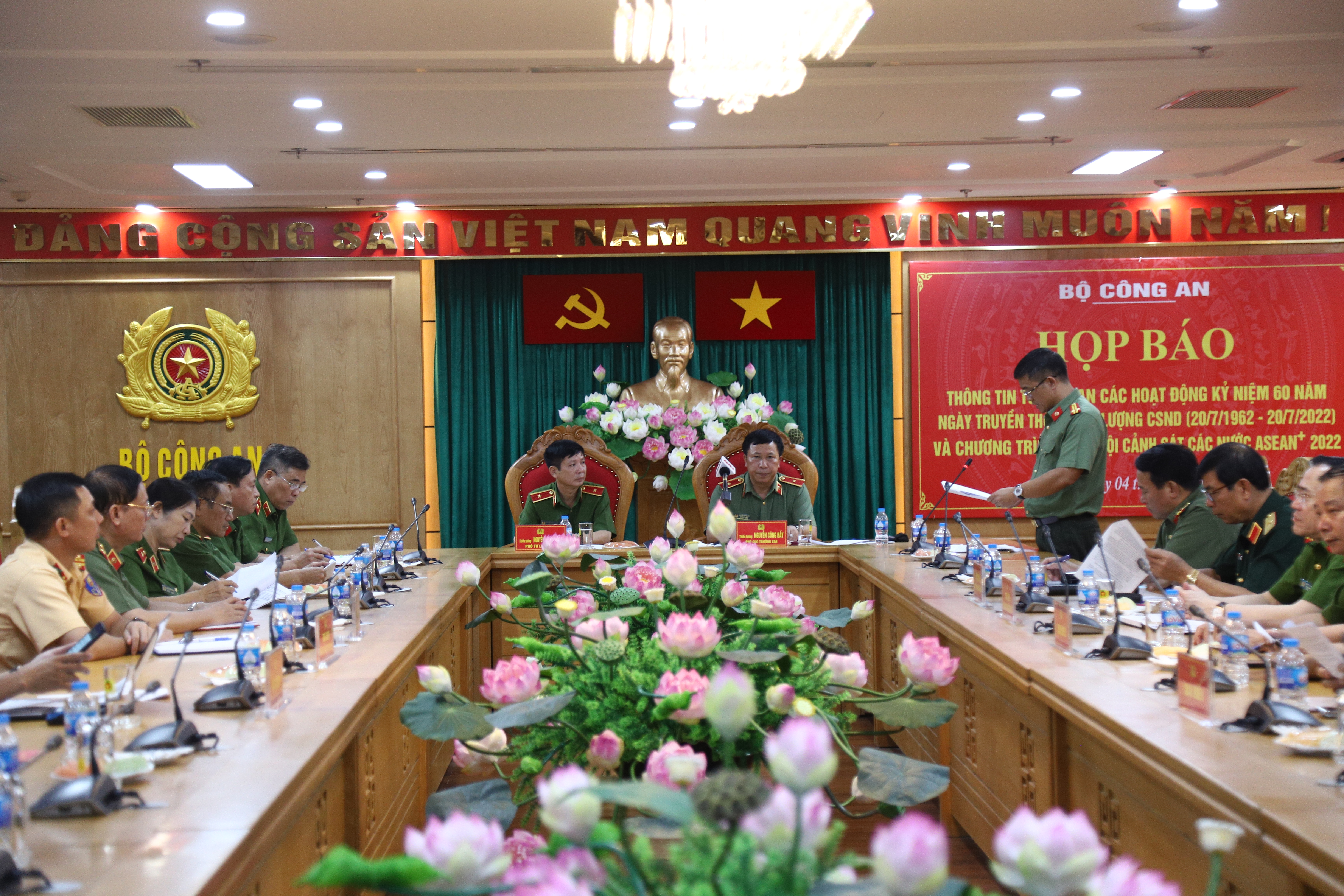 438人のミュージシャンとアーティストがウォーキングストリートで開催されるASEAN+警察音楽祭に出演します-写真1。