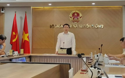 Quảng Bình gửi nhầm tác phẩm đoạt giải nhất sáng tác logo, bản mới vẫn bị chê- Ảnh 4. Sáng tác logo