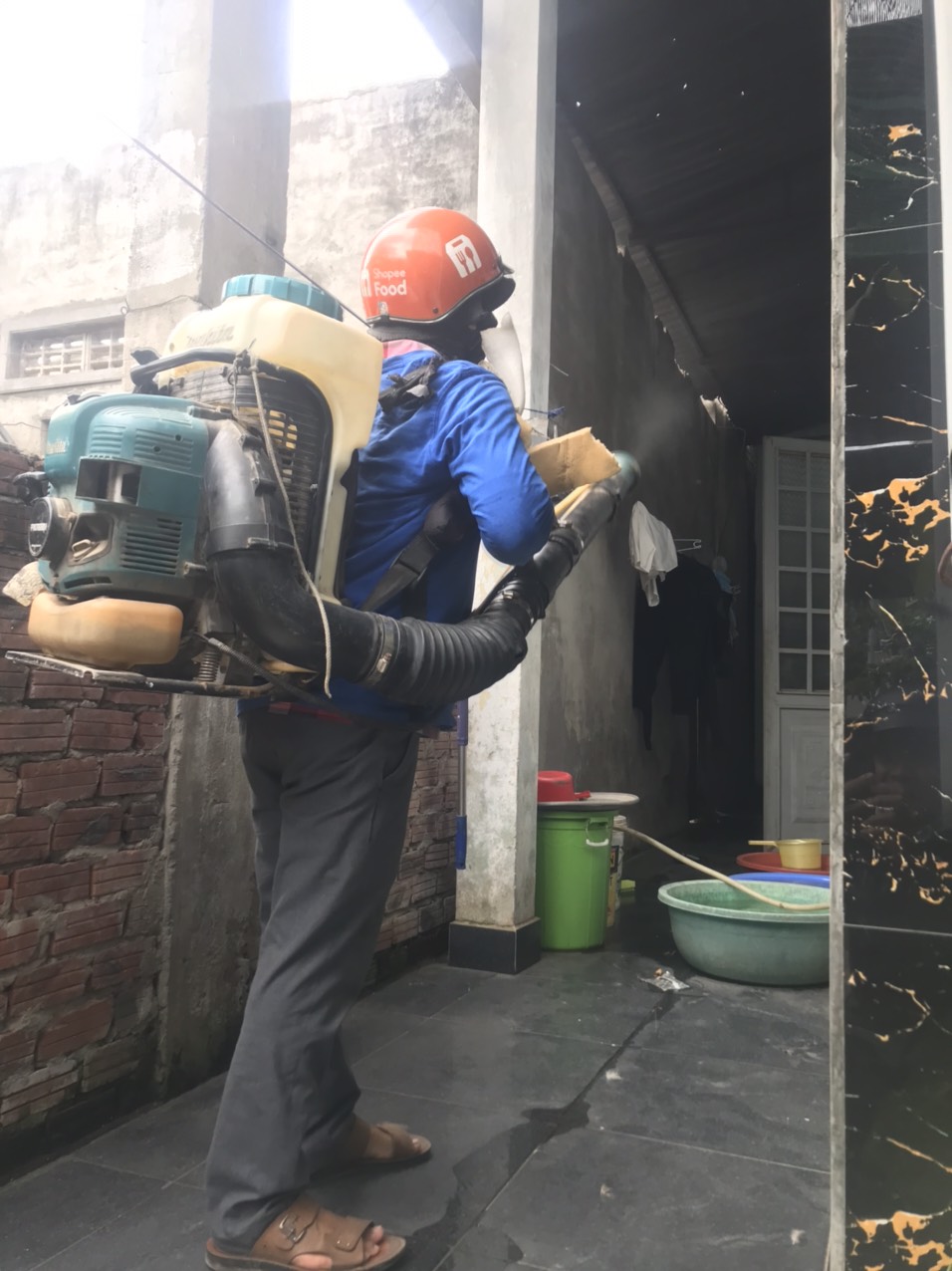 Sốt xuất huyết ở miền Trung đang tăng nhanh - Ảnh 3. Sốt xuất huyết ở miền Trung đang tăng nhanh - Ảnh 3.
