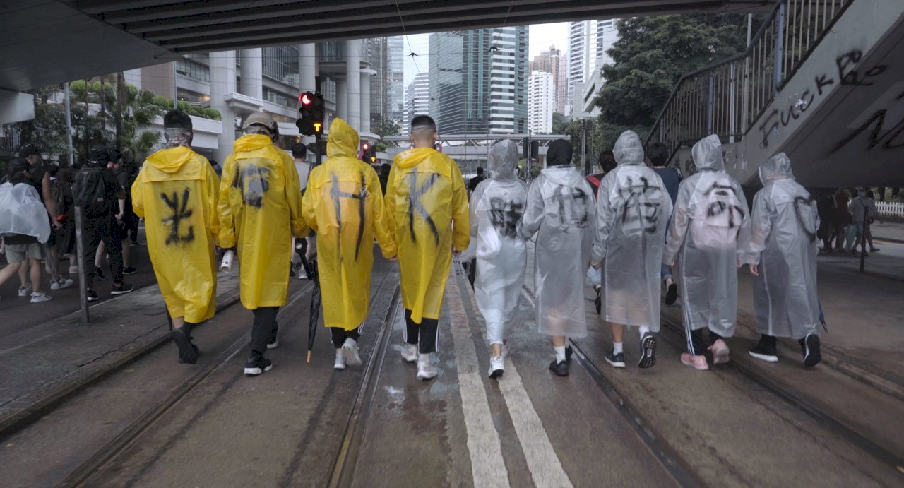 為什麼香港在《花樣年華》和《秋天的童話》之後不再拍愛情片了？  -圖7。