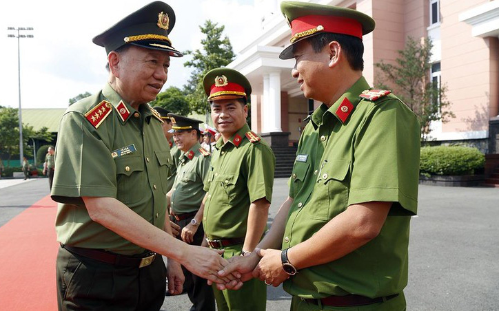 Ngăn chặn biểu hiện 