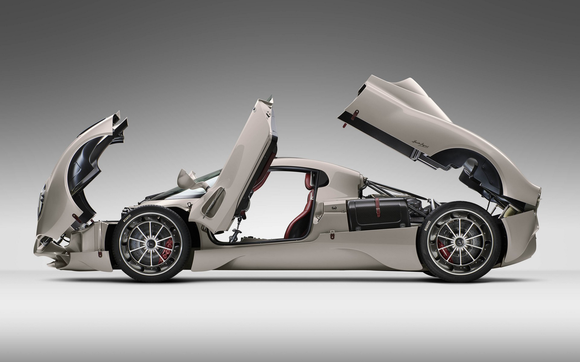 Đại gia Dubai xông thẳng siêu xe 64 tỉ qua đường ngập nặng- Ảnh 2. Pagani Utopia ra mắt: Kế cận Huayra, giá từ 2,19 triệu USD, dùng hộp số sàn và động cơ Mercedes
