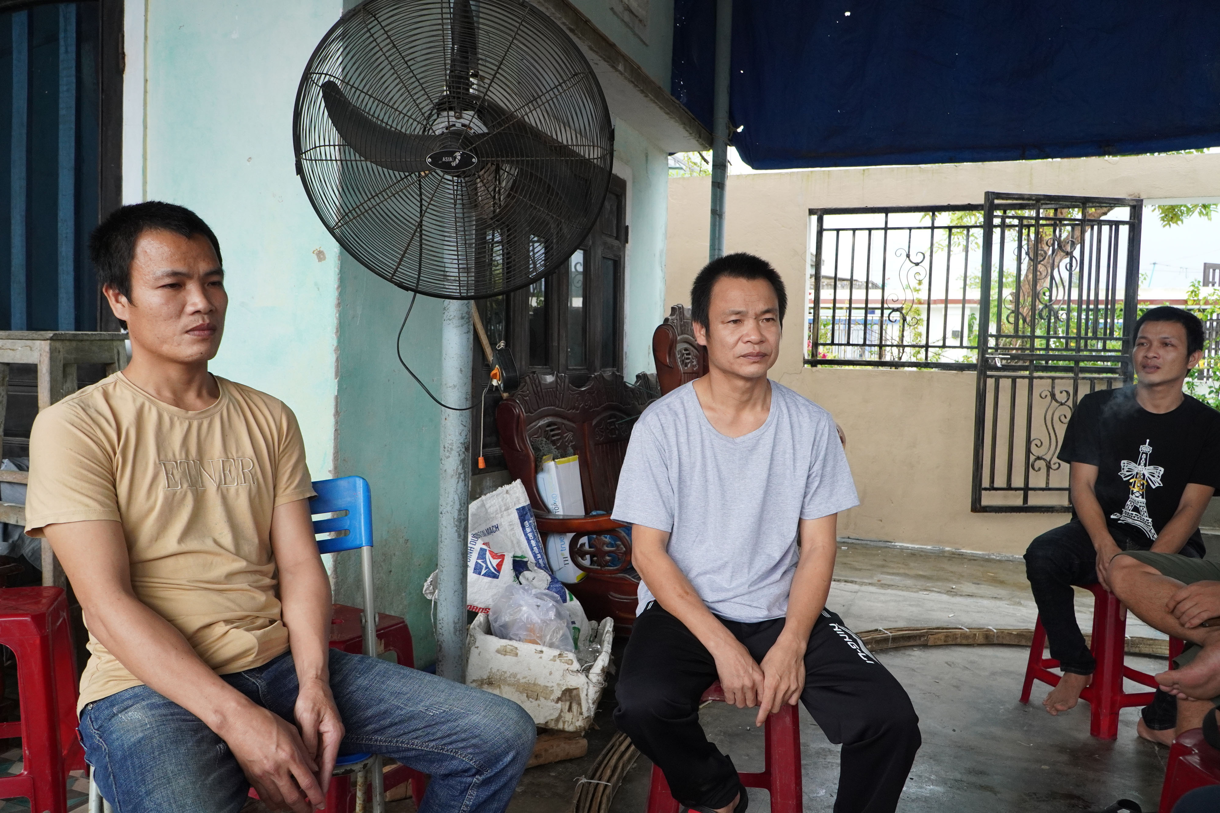 37 ngư dân Quảng Nam kể chuyện bị phía Malaysia bắt giữ, đánh đập - Ảnh 1. 37 ngư dân Quảng Nam kể chuyện bị phía Malaysia bắt giữ, đánh đập - Ảnh 1.