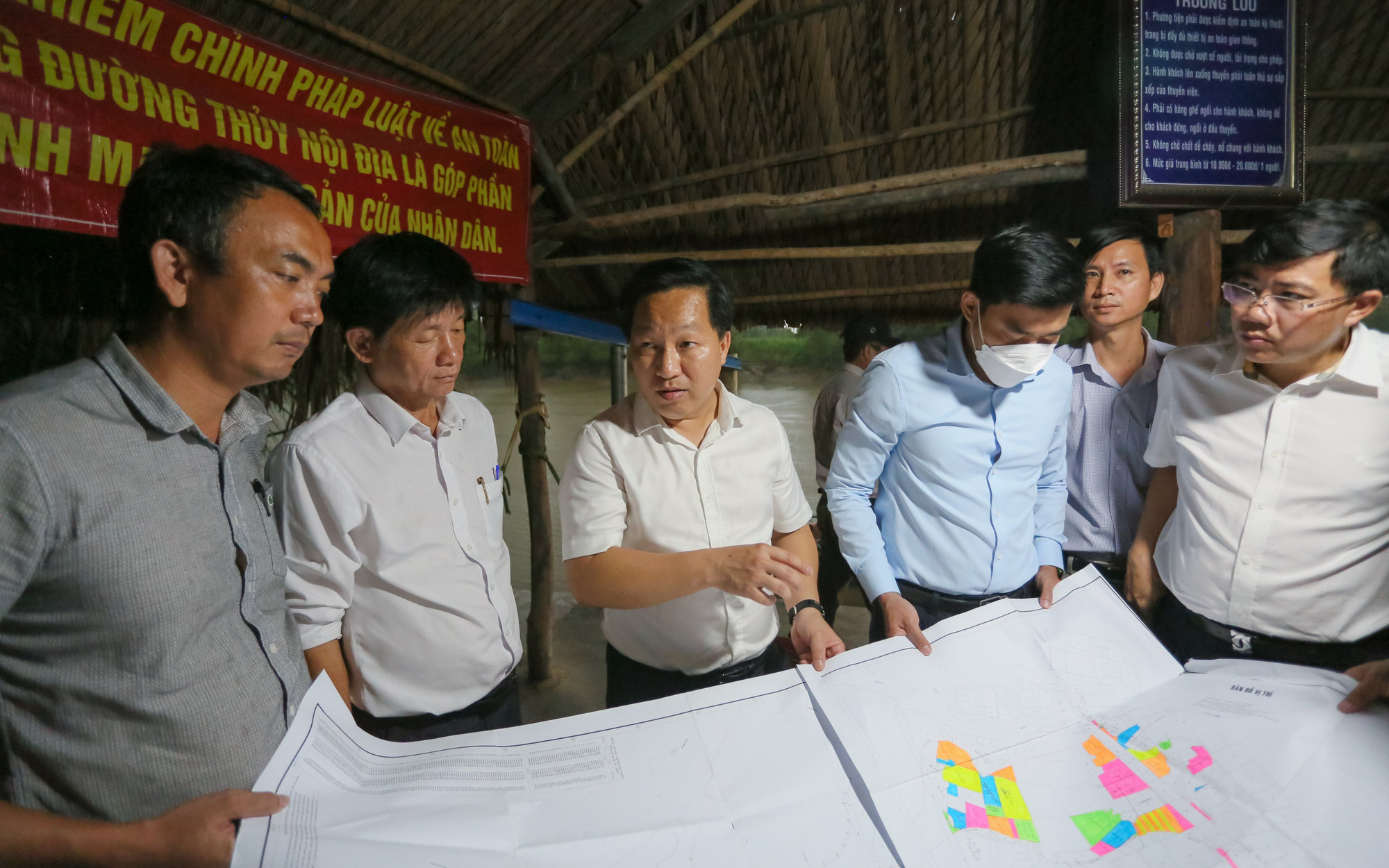 Vành đai 3 làm 'đến sát lưng', hàng chục hộ dân Thủ Đức vẫn chưa được di dời- Ảnh 3. Chủ tịch UBND TP Thủ Đức yêu cầu nhanh chóng đảm bảo mặt bằng cho dự án vành đai 3