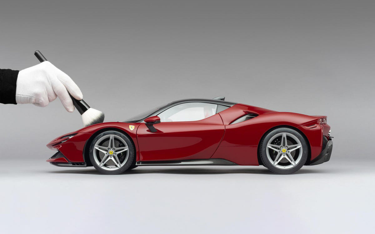 Khách VIP của Ferrari có thể tùy biến xe mô hình sao y bản chính: Giống hệt từ từng chi tiết nhỏ