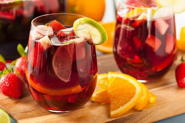 Vivazz sangria là gì? Các thông tin thú vị bạn cần biết về Vivazz Sangria   - Ảnh 2.