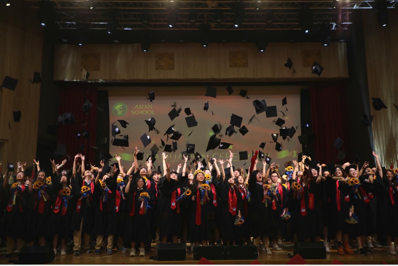 Asian School và những thành tích nổi bật Tuổi Trẻ Online