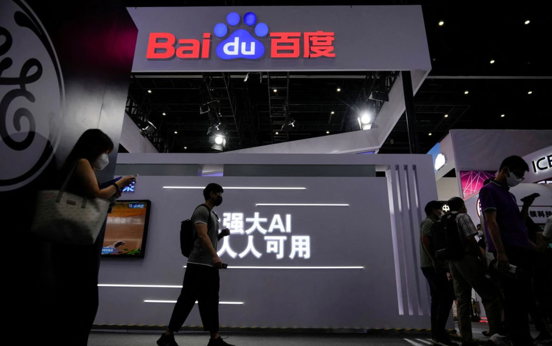 The Chinese search giant has also jumped on the wave of AI chatbot applications like ChatGPT - Photo: REUTERS