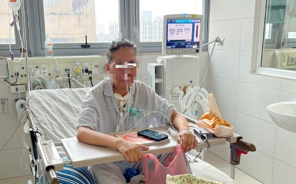 Trẻ 4 tuổi thủng tá tràng, viêm phúc mạc do tự ý điều trị thuốc có chứa corticoid tại nhà- Ảnh 2. Tự trị cúm bằng corticoid, người phụ nữ phải chạy ECMO hơn tháng