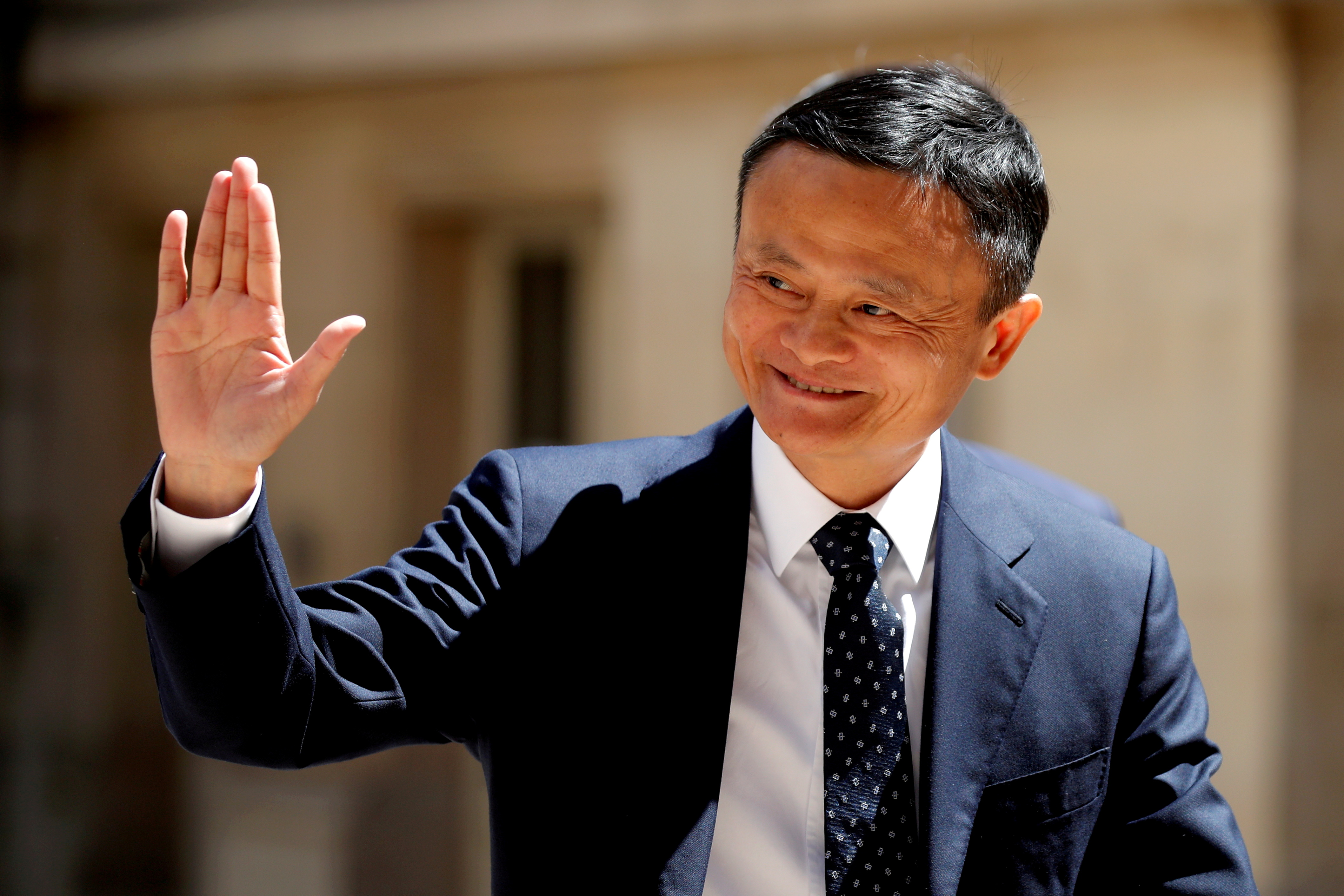 Tỉ phú Jack Ma rút quyền kiểm soát Ant Group - Ảnh 1. Tỉ phú Jack Ma rút quyền kiểm soát Ant Group - Ảnh 1.