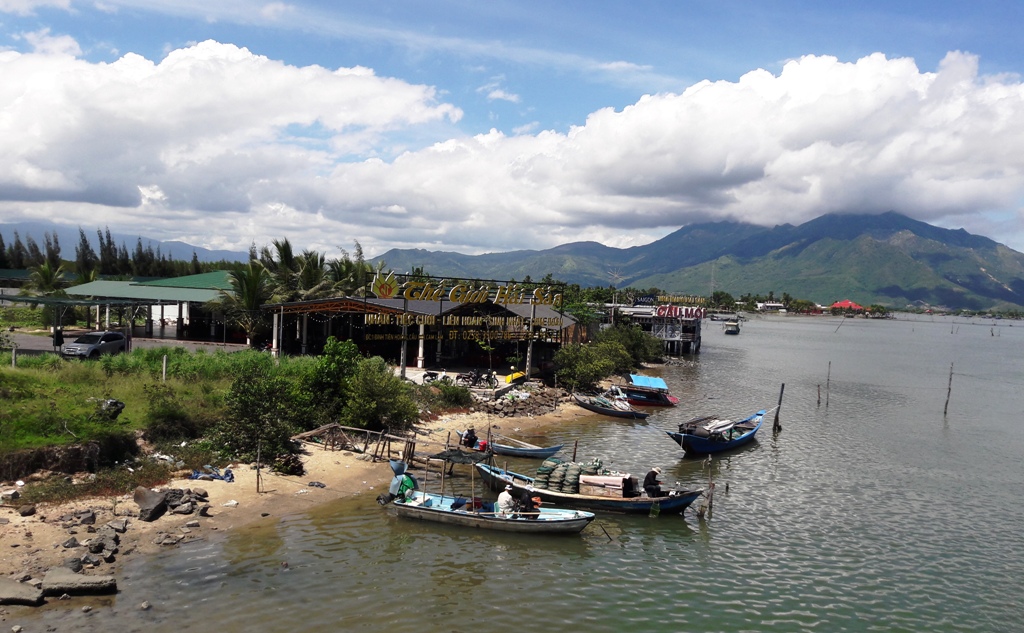 Gỡ vướng về tách thửa đất cho dân tại Khánh Hòa - Ảnh 1. Gỡ vướng về tách thửa đất cho dân tại Khánh Hòa - Ảnh 1.