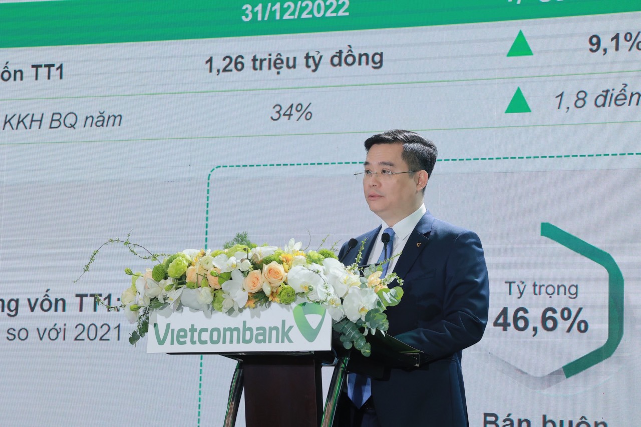 Vietcombank nhận chuyển giao bắt buộc một tổ chức tín dụng yếu kém - Ảnh 1.