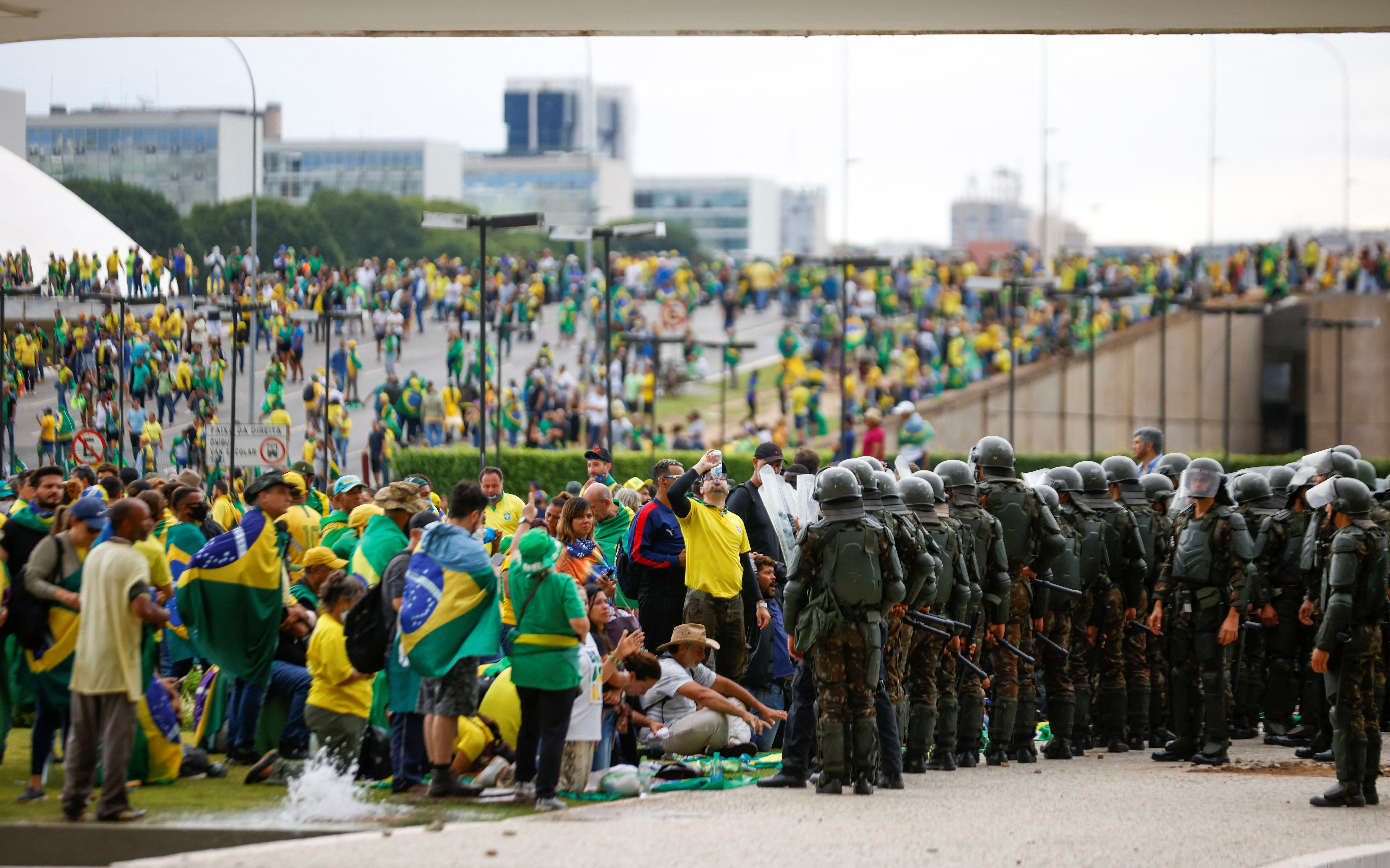 Cựu tổng thống Brazil Bolsonaro phủ nhận xúi giục bạo loạn