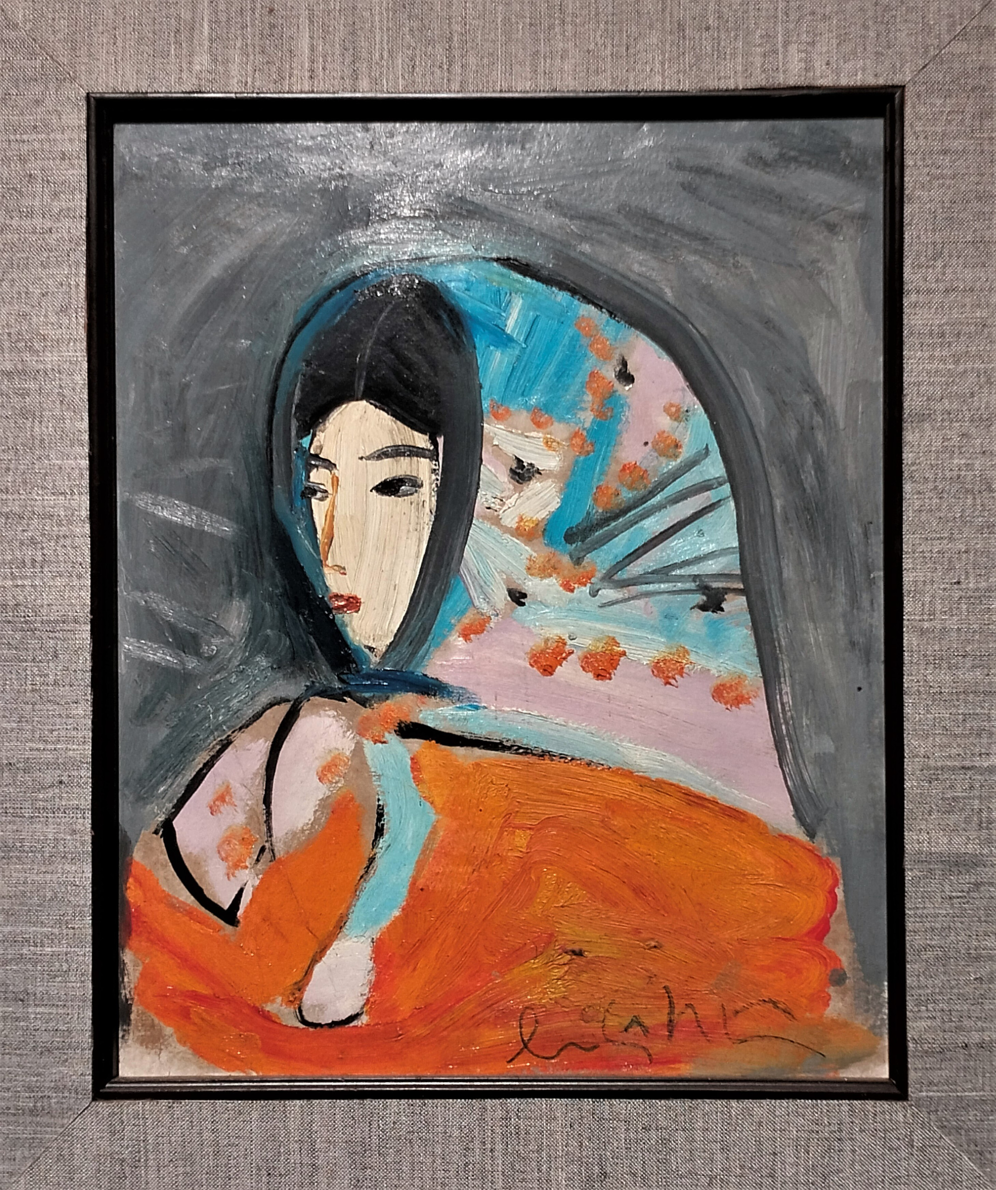 Tranh sơn dầu "Chân dung thiếu nữ" của họa sĩ Lưu Công Nhân (1930 - 2007). Ông là một trong các học trò xuất sắc nhất của danh họa Tô Ngọc Vân, có nhiều triển lãm tranh nhất tại Việt Nam, đặc biệt nổi tiếng với các bức tranh nude và câu chuyện về lối sống phóng túng, dám dấn thân cho nghệ thuật.