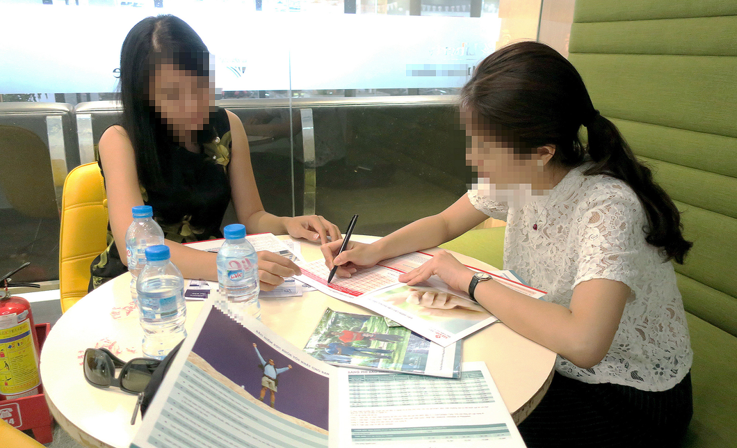 Nhiều ngân hàng thất thu nặng doanh số bán bảo hiểm