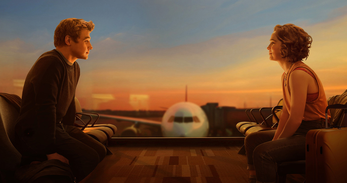  Oliver và Hadley nên duyên trong một lần gặp nhau tình cờ ở sân bay - Ảnh: Netflix