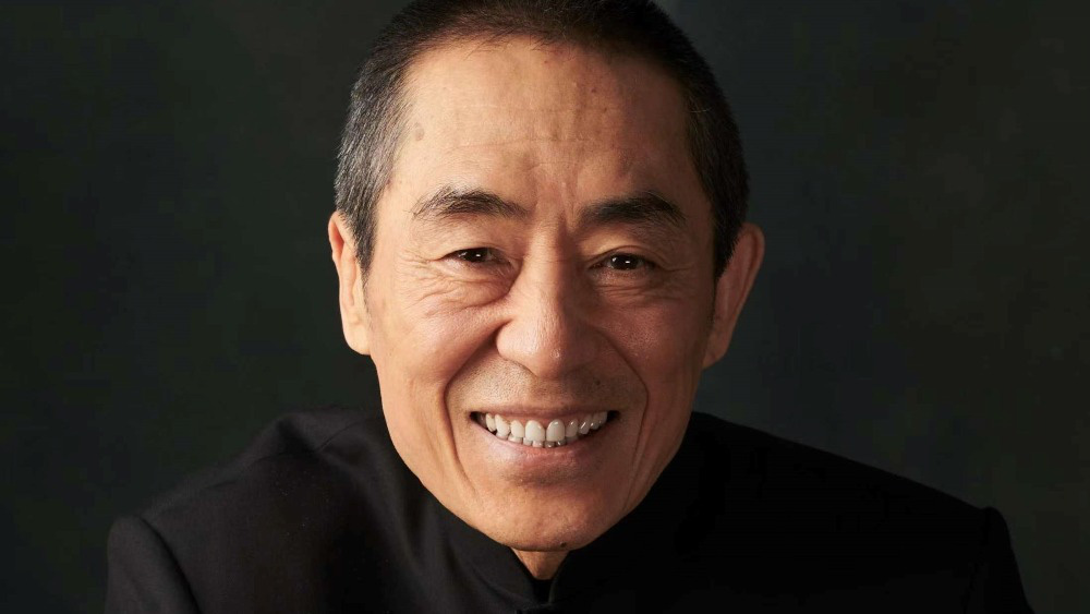 អ្នកដឹកនាំរឿង Zhang Yimou មានអាជីពដ៏អស្ចារ្យជាច្រើនទសវត្សរ៍មកហើយ - រូបថត៖ ភាពចម្រុះ Đạo diễn Trương Nghệ Mưu có sự nghiệp rực rỡ trải dài nhiều thập kỷ - Ảnh: Variety