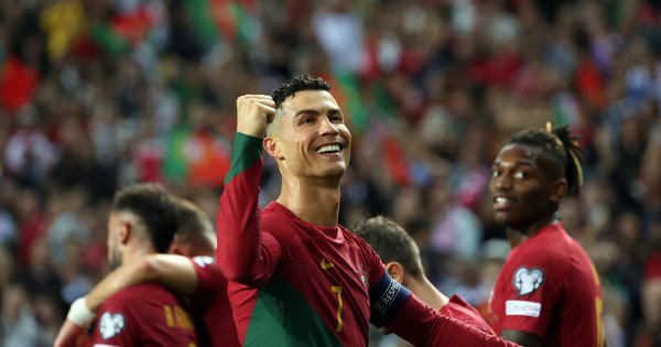 Ronaldo rực sáng giúp Bồ Đào Nha lấy vé dự Euro 2024