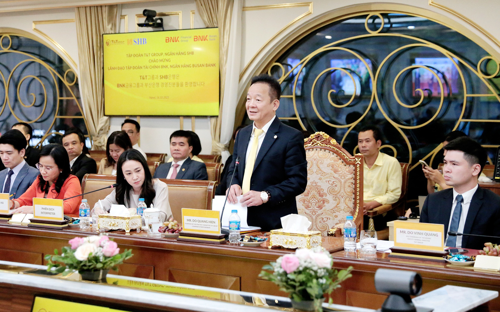 SHB đón nhận Huân chương Lao động hạng Ba- Ảnh 3. SHB ký hợp tác với ngân hàng Busan của Hàn Quốc