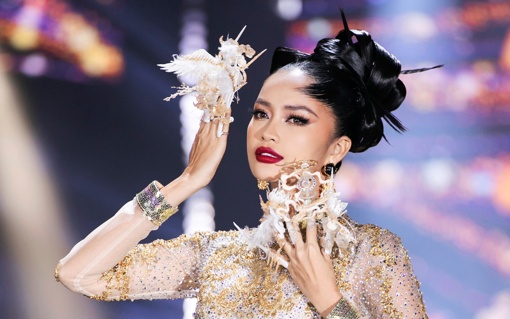 Hương Ly, Thạch Thu Thảo diễn vedette show thời trang nail- Ảnh 6. Ngọc Châu, Võ Hoàng Yến trình diễn nghệ thuật nail
