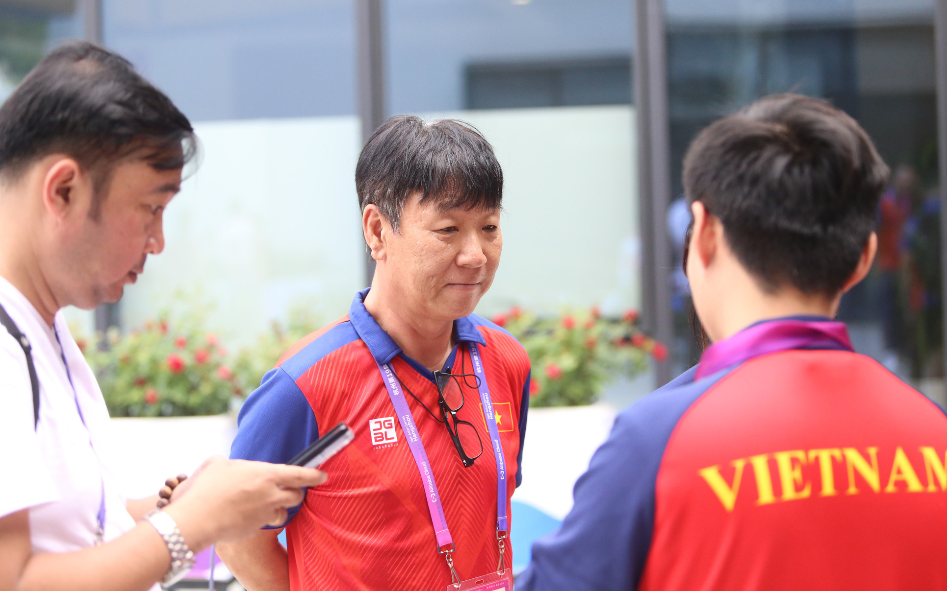 Bắn súng Việt Nam không tái ký với HLV Park Chung Gun? - Ảnh 4.